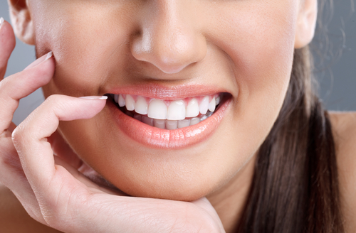 Dental Bonding in Williamsville, NY | Cosmetic Dentist | Dr. Hamill